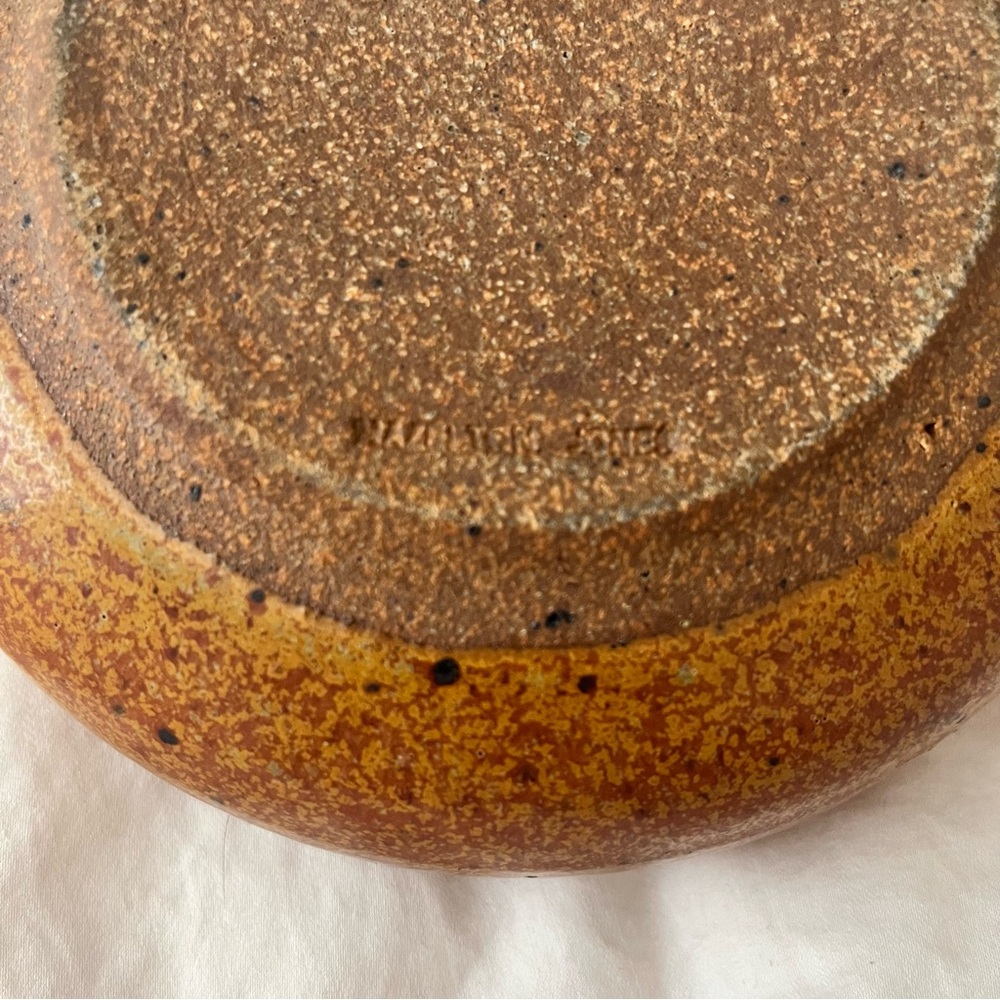 Hamilton & Jones Stoneware shallow dish